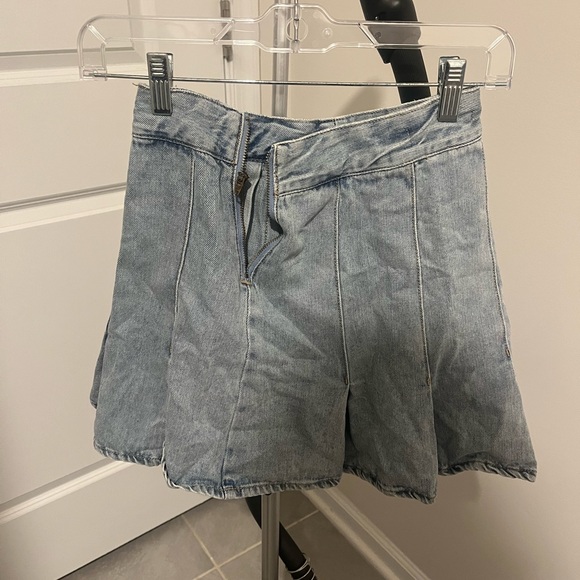 Pacsun denim skirt ‼️ZIPPER IS BROKEN‼️ - Picture 3 of 3